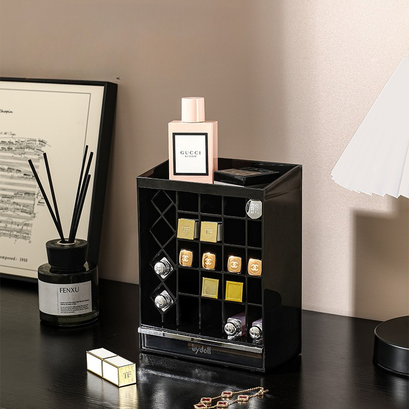 Light Luxury Lipstick Storage  - Luxury High End Skincare recensione e prezzo