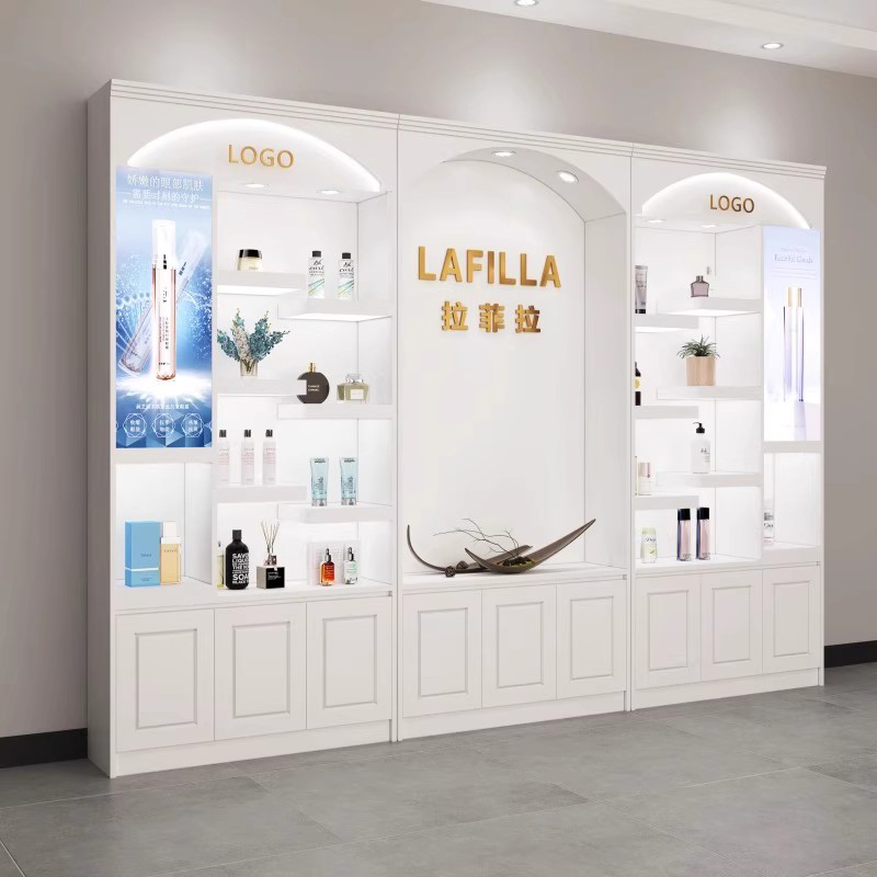 Modern Luxury Skin Care Produc - Luxury High End Skincare recensione e prezzo