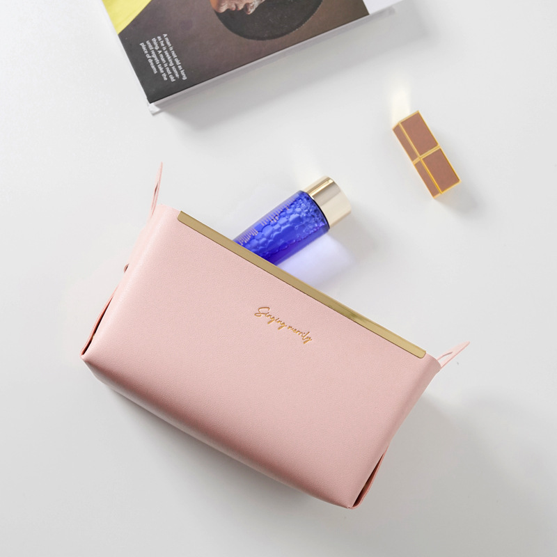 Desktop Organizer Nordic PVC S - Luxury Skincare Europe recensione e prezzo